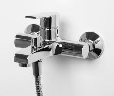 Смеситель Ammer 3701  для ванны с коротким изливом, хром